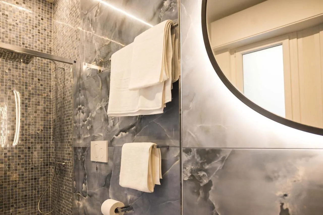 Vip Verona Luxury Apartment 0*,  Italy
