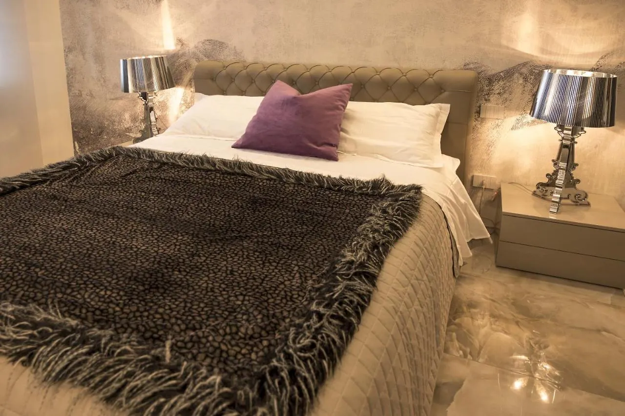 Vip Verona Luxury Apartment 0*,